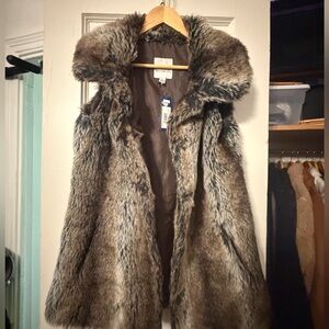 Bandolino Faux Fur Vest Jacket - NWT
